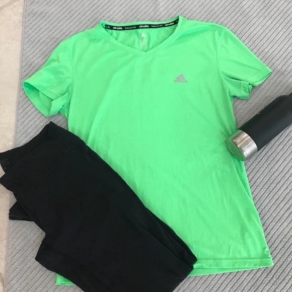 adidas Tops - Adidas Short Sleeve V-Neck Climalite Shirt Size M
